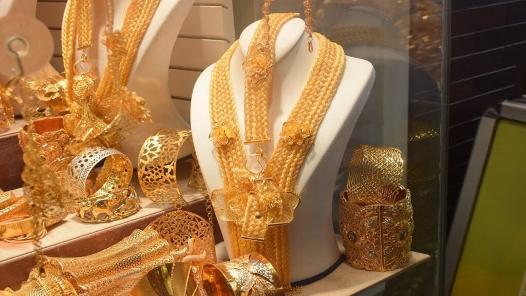 Gold Prices Today: आज सोने की कीमतों ने खरीदारों को चौंकाया – भारत में 31 मार्च के रेट्स देखें